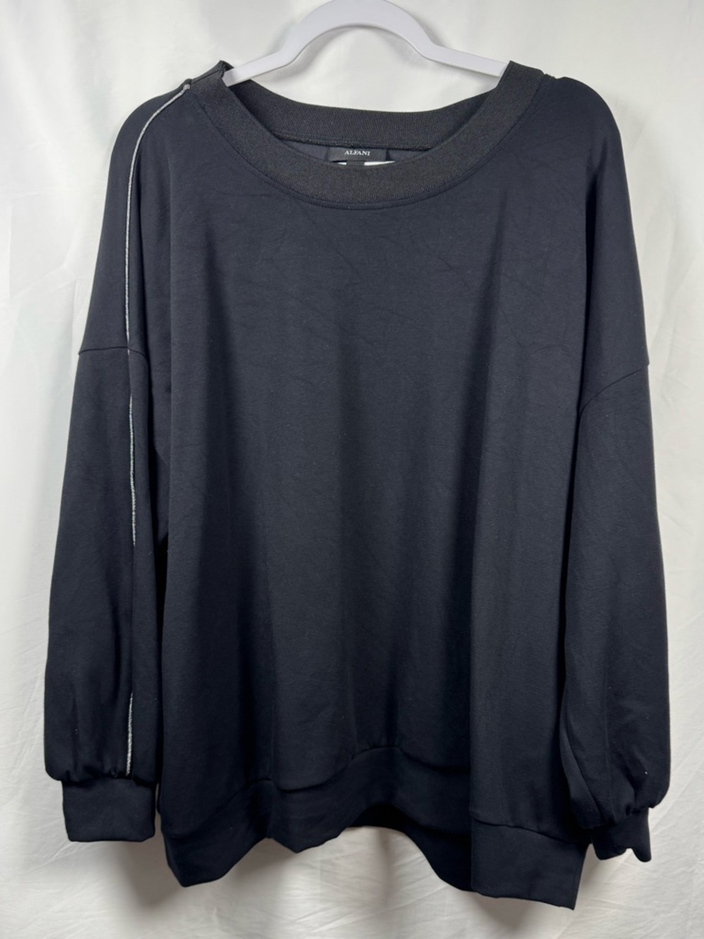 Alfani Black Crewneck Sweatshirt with Silver Metallic Contrast Stitch 3X